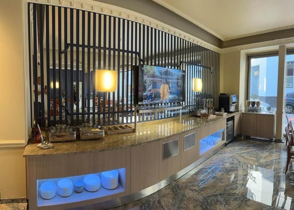 皇家酒店 格利维采 外观 照片